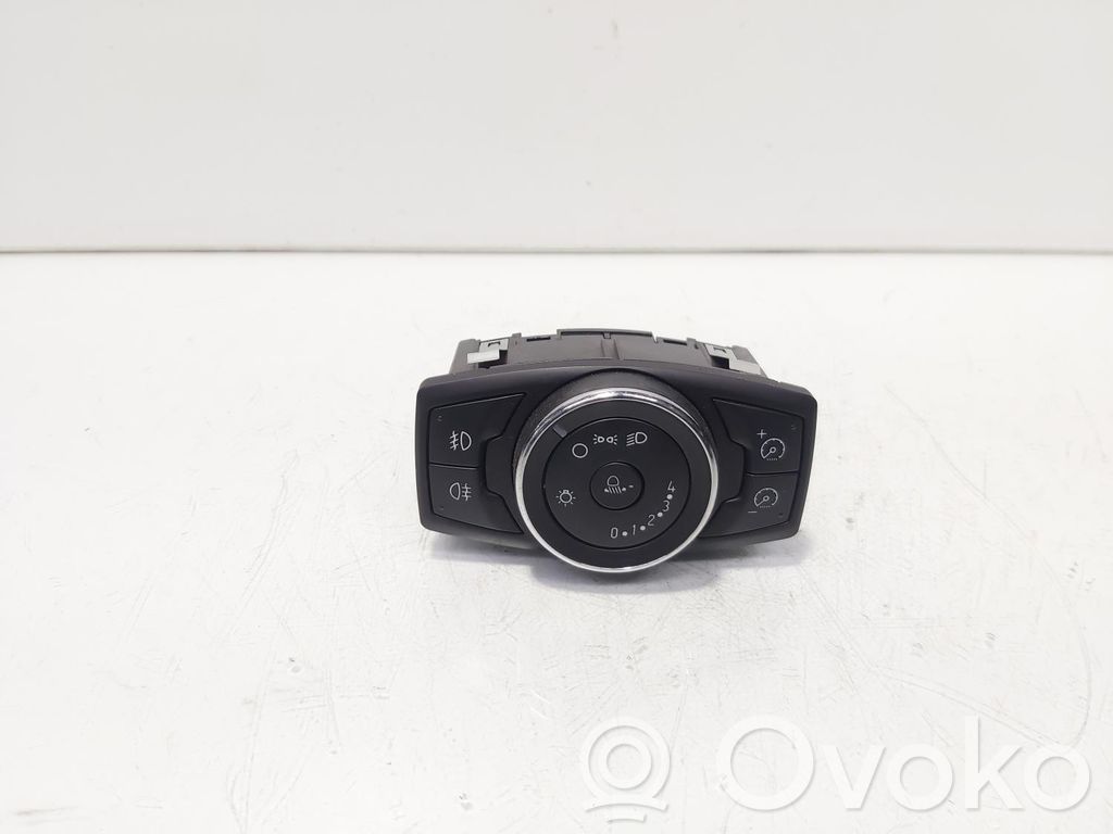Ford Focus Autres commutateurs / boutons / leviers