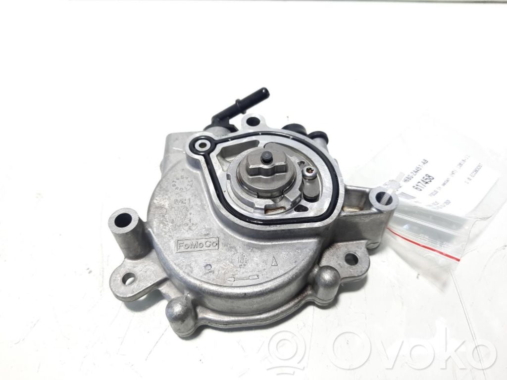 Ford Focus Pompe à vide 