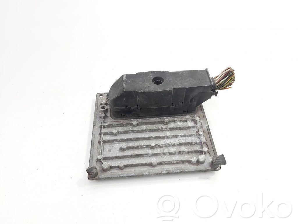 Ford Fiesta Komputer / Sterownik ECU silnika 