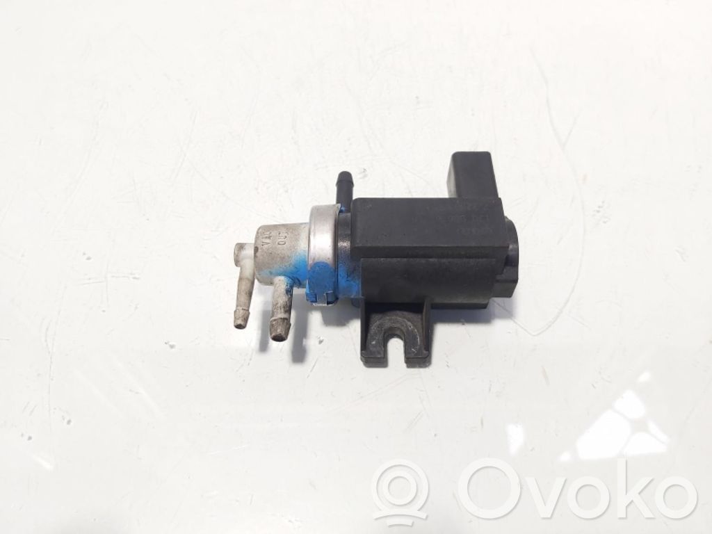 Volkswagen Golf IV Pompa podciśnienia 