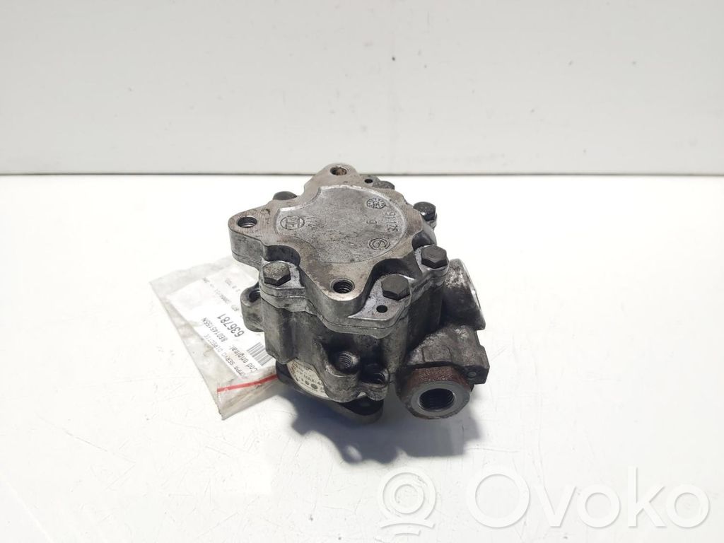 Audi A4 S4 B7 8E 8H Servopumpe 