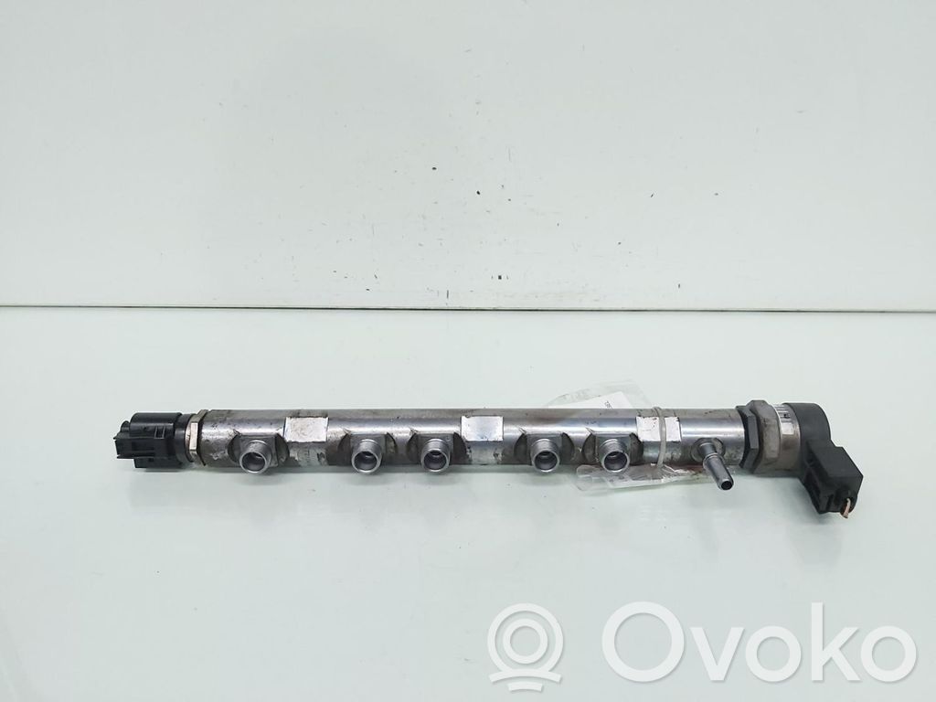 BMW 1 F20 F21 Tuyau de conduite principale de carburant 