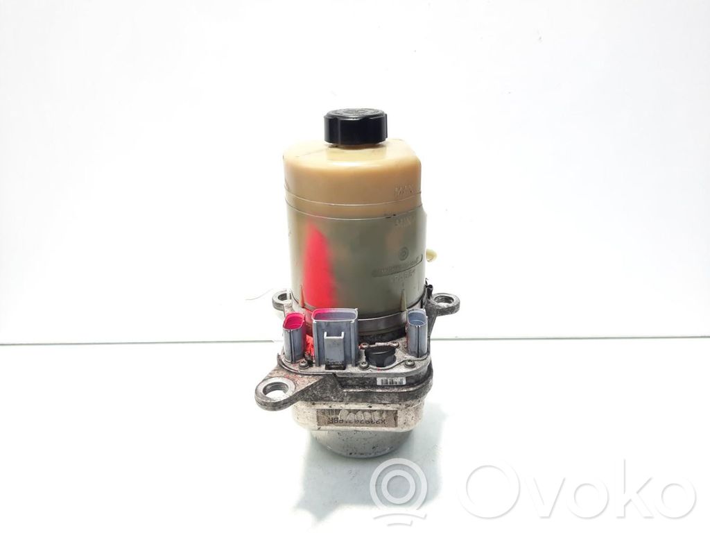 Ford Focus Ohjaustehostimen pumppu