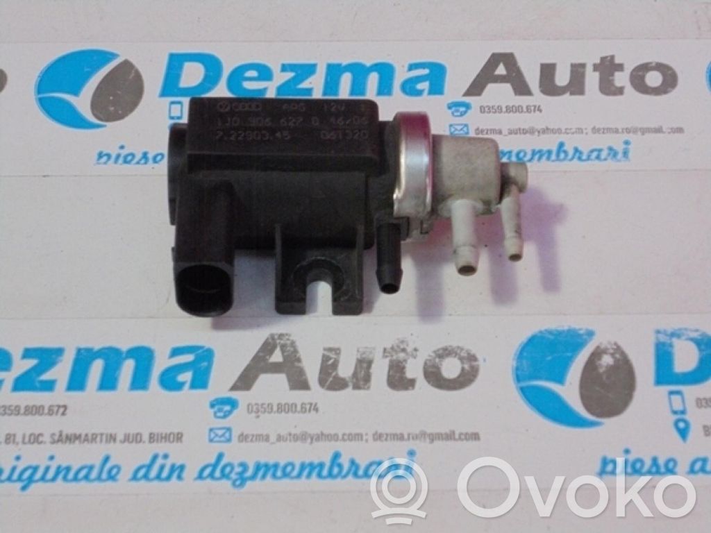 Skoda Octavia Mk1 (1U) Pompe à vide