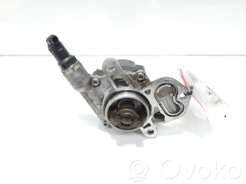 Peugeot 307 CC Vacuum pump 