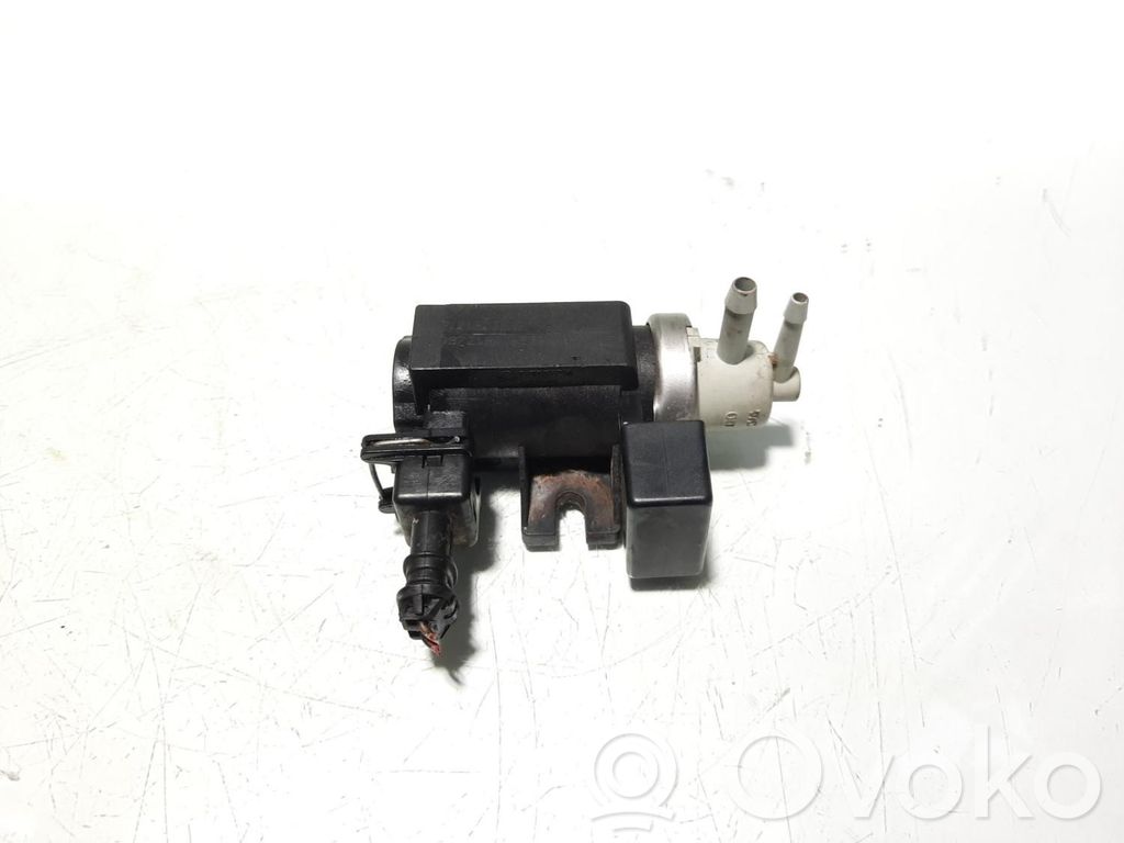 Opel Astra G Bomba de vacío