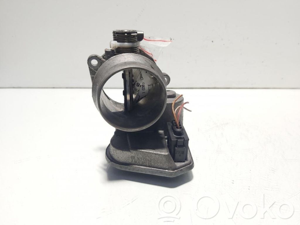 BMW 1 E81 E87 Soupape d'étranglement 