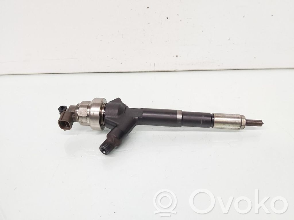 Opel Astra J Injecteur de carburant 