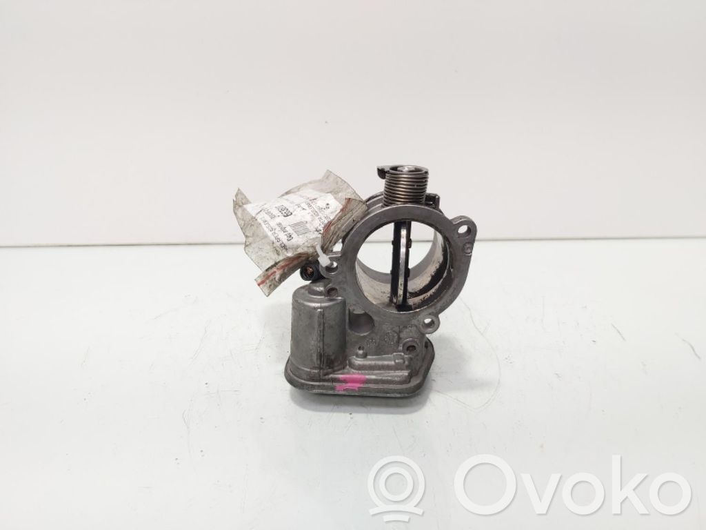 BMW 1 E82 E88 Soupape d'étranglement