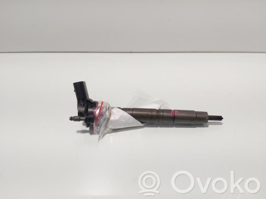 Audi A4 S4 B8 8K Polttoainesuutin 
