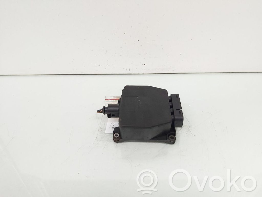 Seat Leon (1P) Alipainepumppu