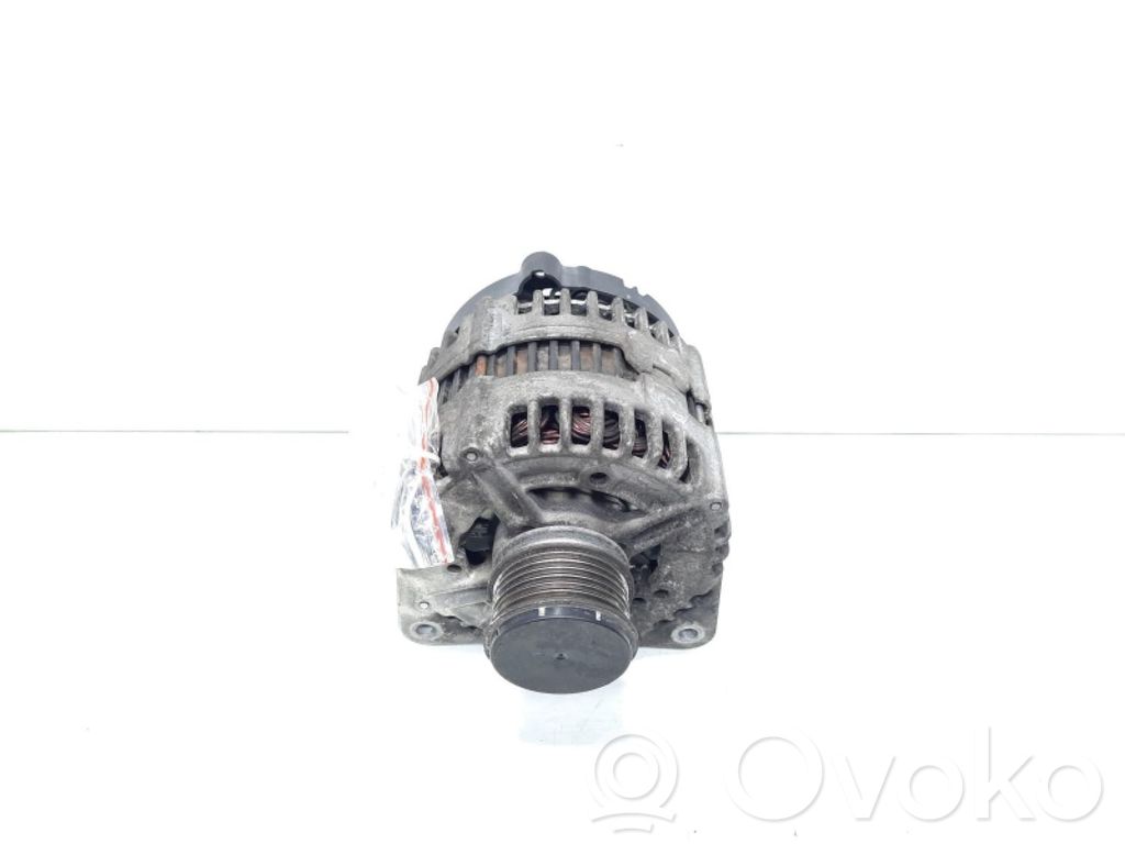Volkswagen PASSAT B6 Lichtmaschine 