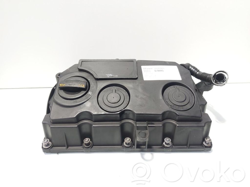 Volkswagen Golf V Cache culbuteur 