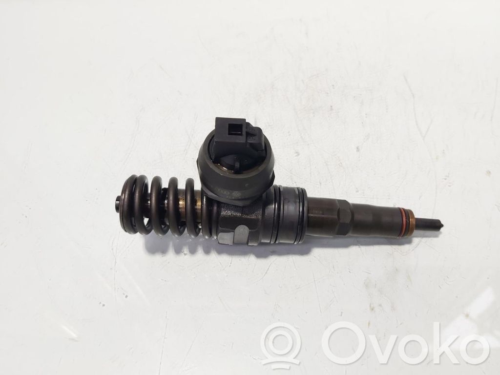 Skoda Octavia Mk2 (1Z) Injecteur de carburant 