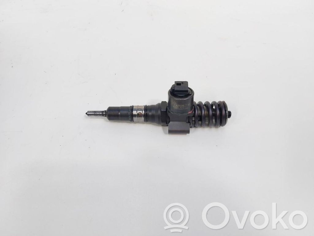 Audi A4 S4 B7 8E 8H Injector combustibil 