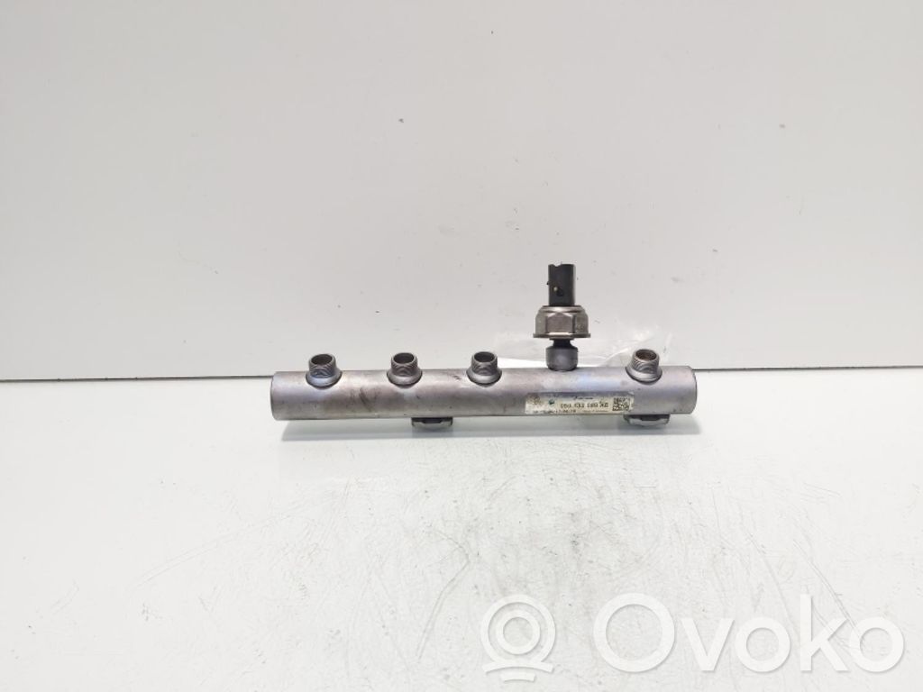 Audi A6 S6 C6 4F Rampă alimentare injectoare 