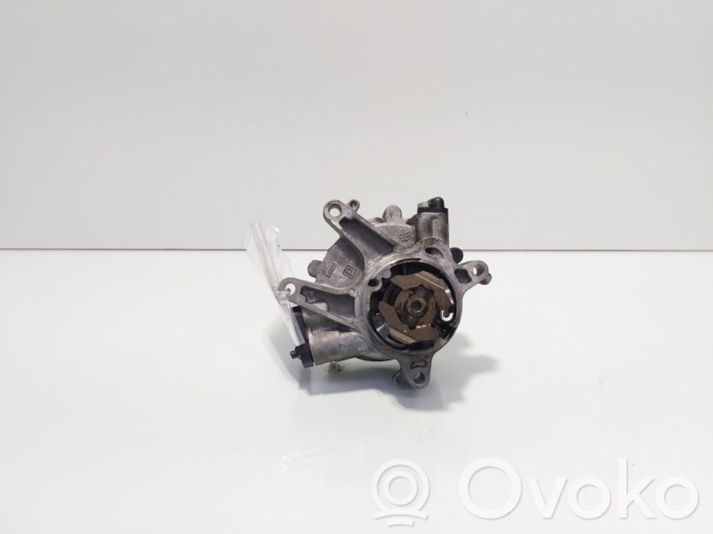 Opel Insignia A Pompă vacuum 