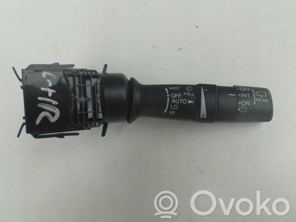 Toyota C-HR I Tailgate/trunk/boot open switch 