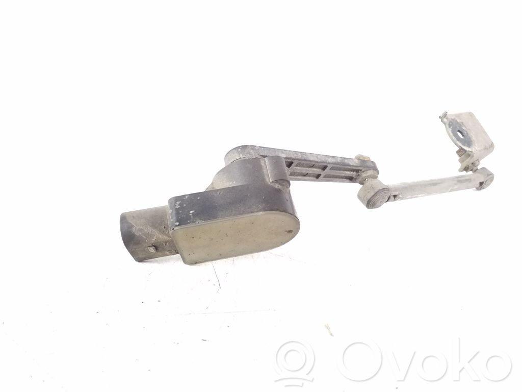 Infiniti Q50 Headlight/headlamp level sensor 