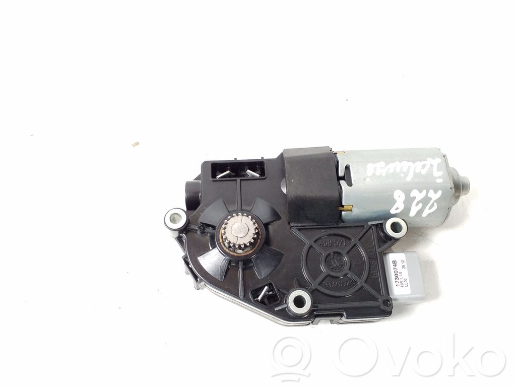 Mercedes-Benz E C207 W207 Motor/actuator trapă 