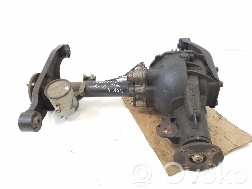 Mitsubishi Pajero Front differential 
