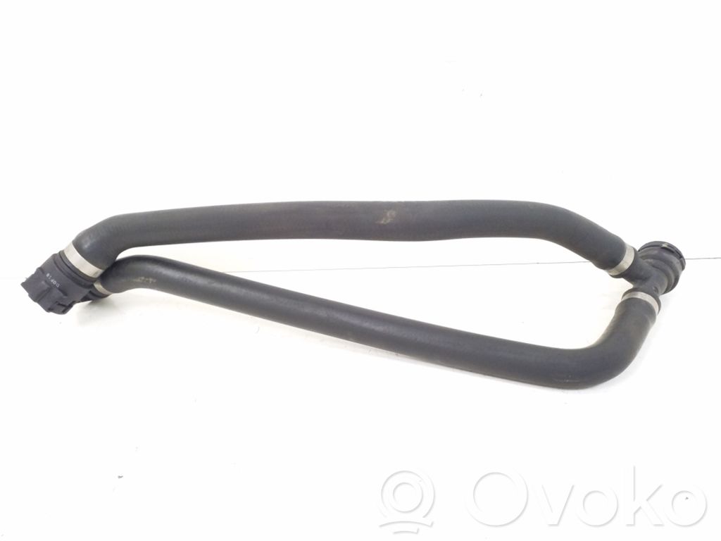 BMW X3 E83 Engine coolant pipe/hose 