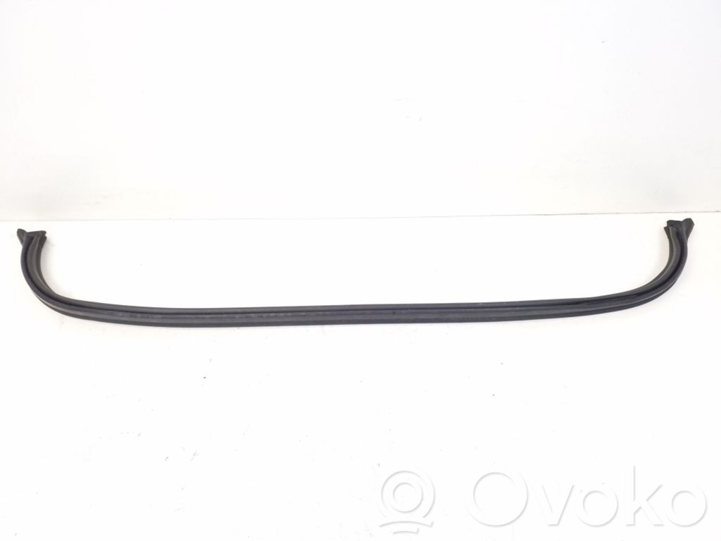 BMW X3 E83 Engine compartment rubber 