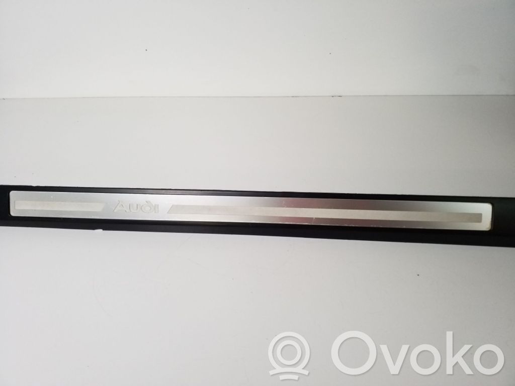 Audi A8 S8 D3 4E Etuoven kynnyksen suojalista 