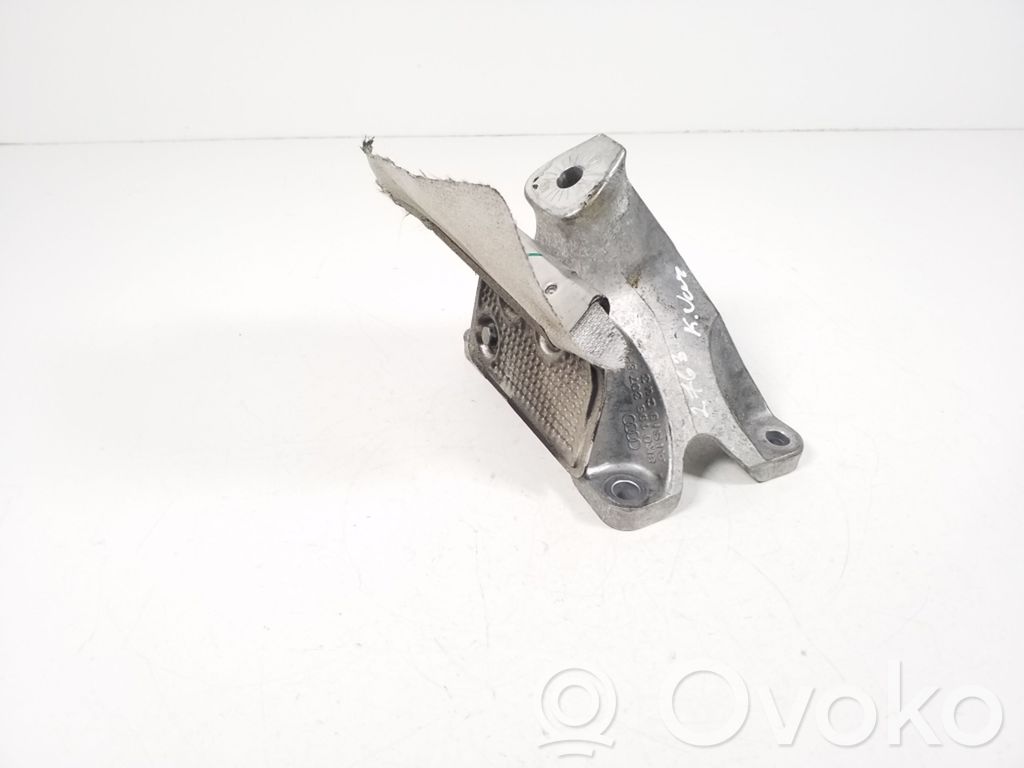 Audi A4 S4 B8 8K Engine mounting bracket 