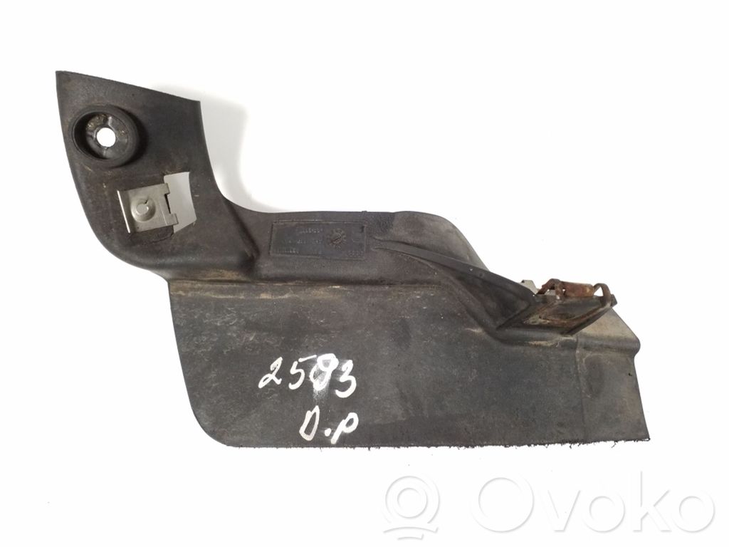 Front mudguard   4H0807544
