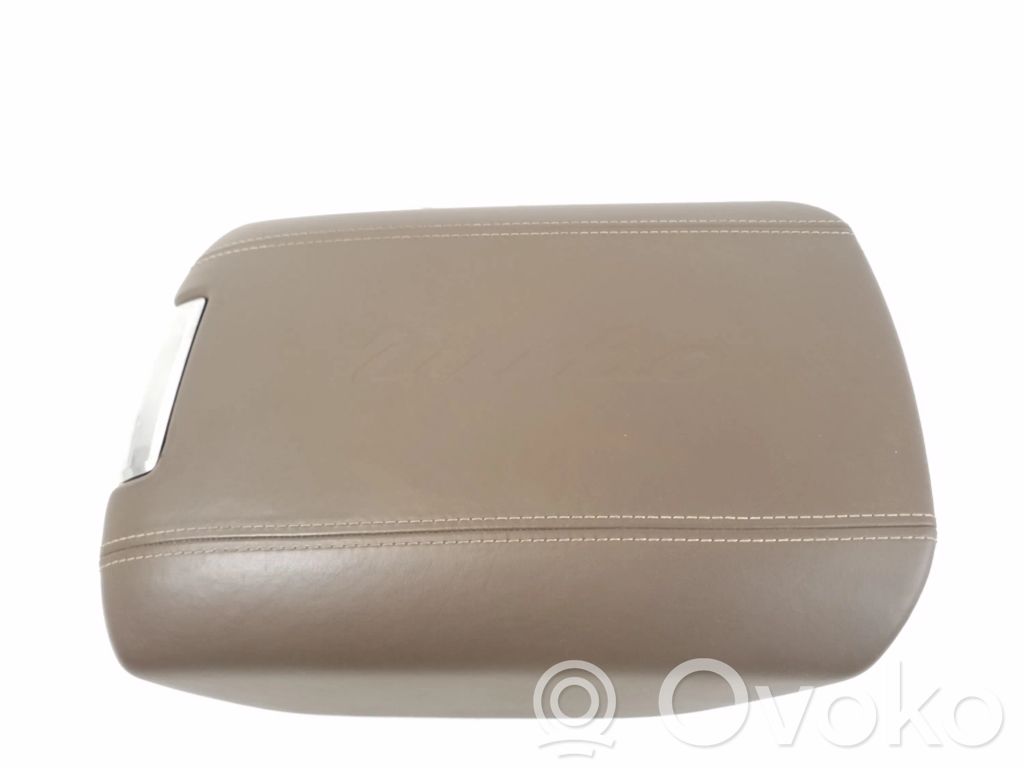 Porsche Cayenne (92A) Reposabrazos 