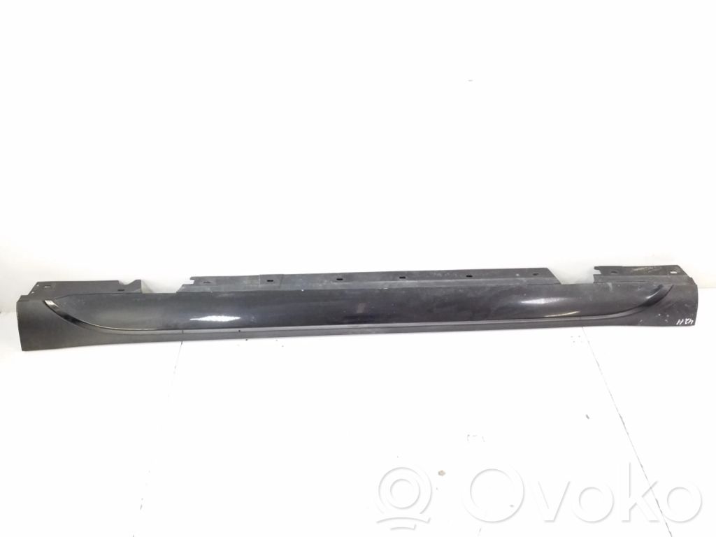 Slenkstis   2990599