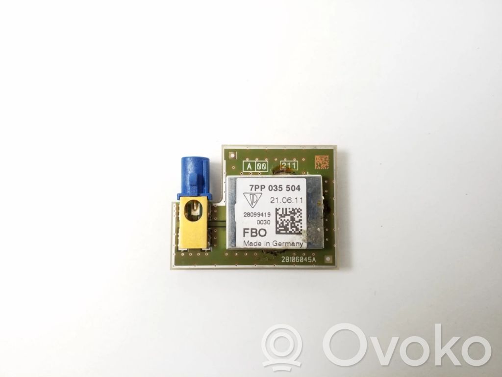 Porsche Panamera (970) Aerial GPS antenna 