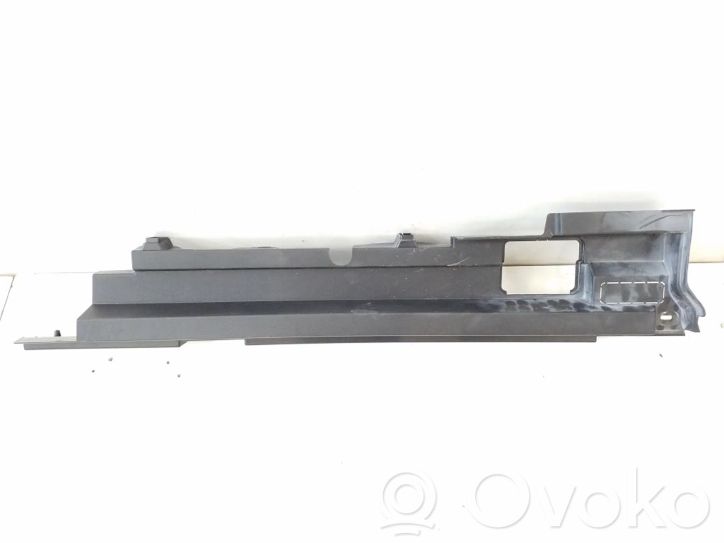 Audi e-tron Tailgate/trunk side cover trim 