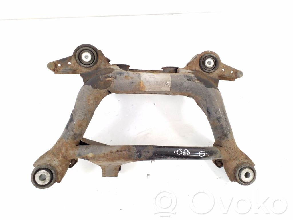 BMW X3 E83 Rear beam 