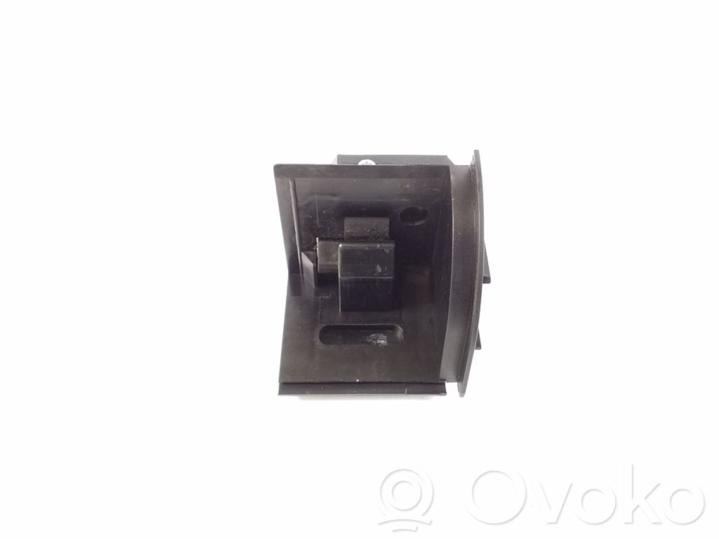BMW X3 E83 Parcel shelf load cover mount bracket 