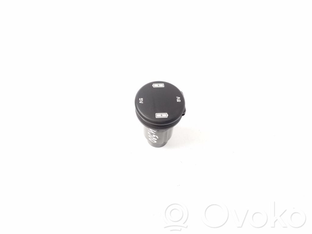 Jaguar F-Pace Enchufe conector USB 