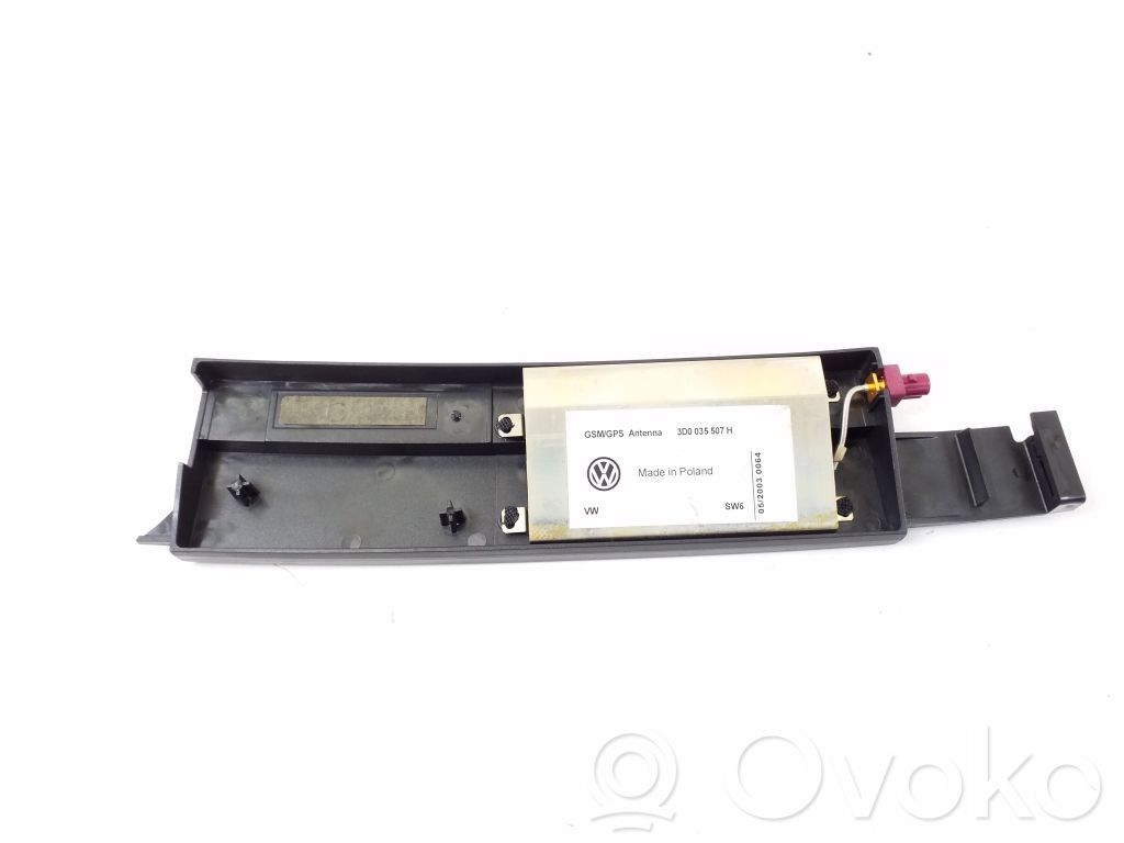 Volkswagen Phaeton GPS-pystyantenni 