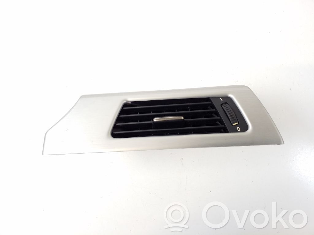 BMW 3 E92 E93 Šoninės oro grotelės 