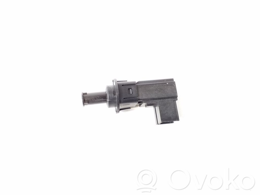 Jeep Grand Cherokee Brake pedal sensor switch 