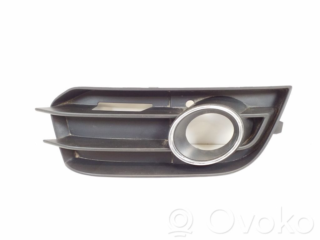 Audi A1 Front bumper lower grill 