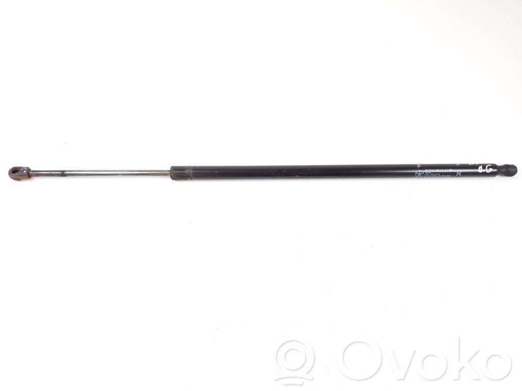 Jeep Grand Cherokee Tailgate strut 
