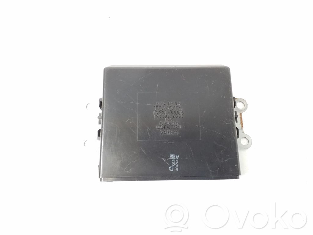 Lexus LS 430 Door control unit/module 