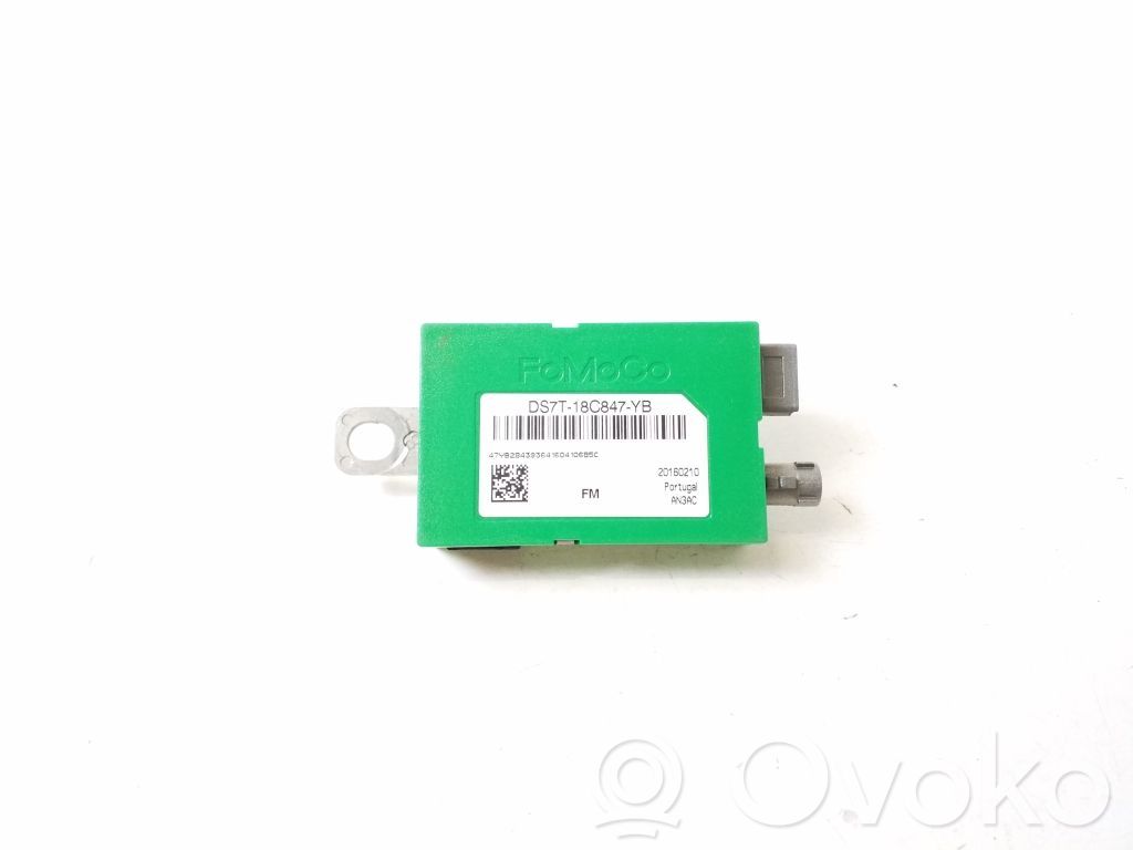 Ford Mondeo MK V Antenos stiprintuvas 