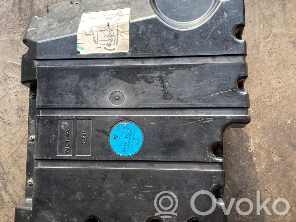 Altavoz subwoofer   65136910371