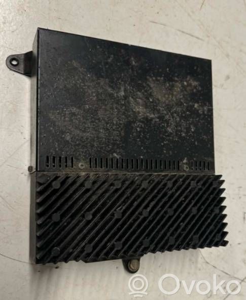 BMW 3 E46 Sound amplifier 