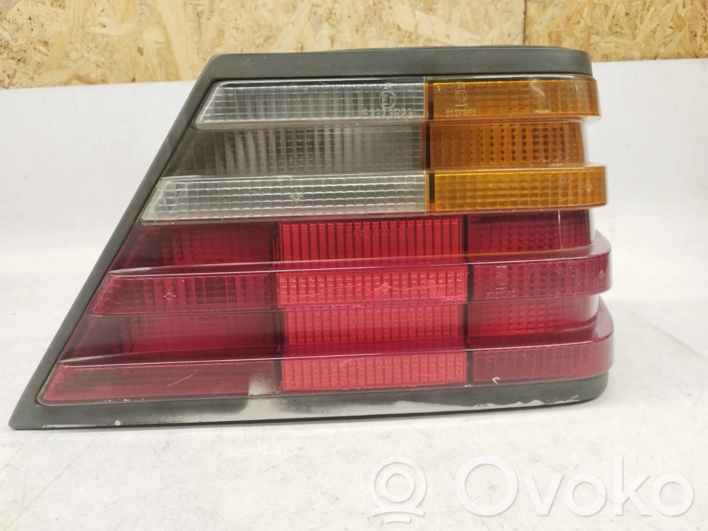 Mercedes-Benz E W124 Lampa tylna 