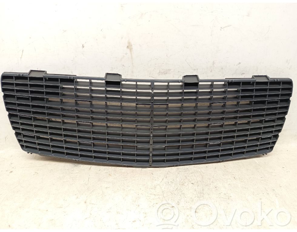 Mercedes-Benz S W140 Atrapa chłodnicy / Grill 