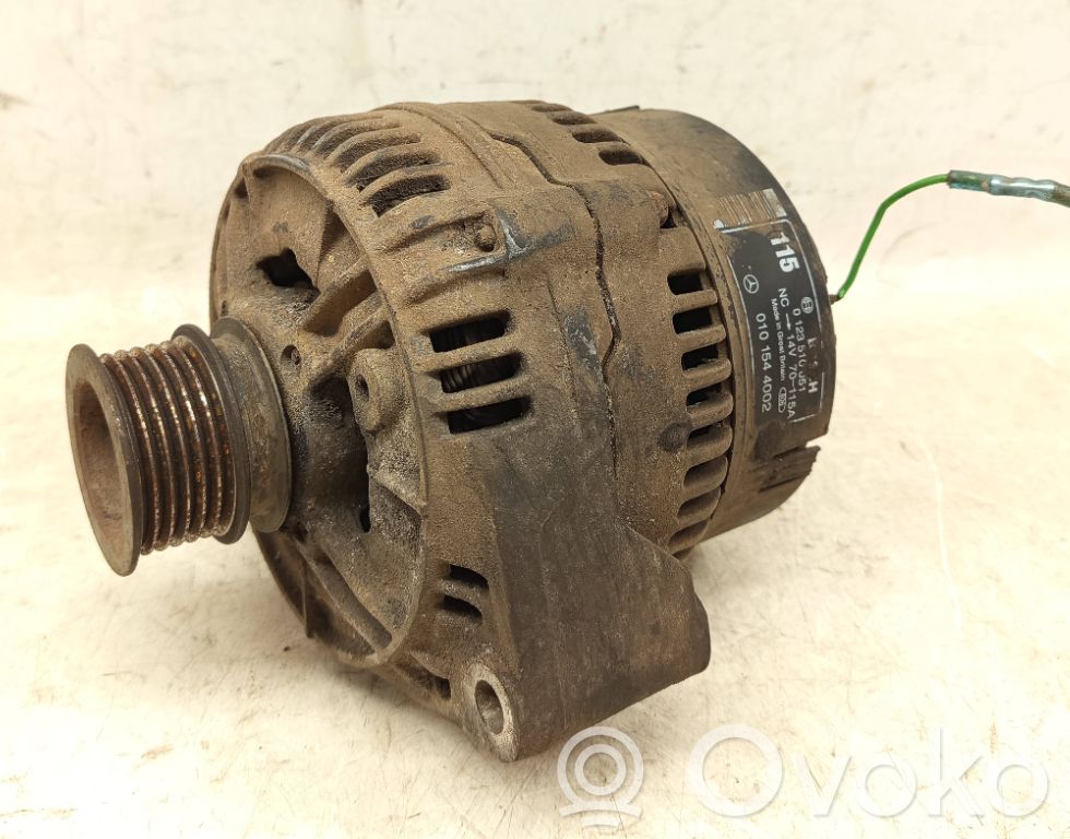 Mercedes-Benz E W124 Alternator 