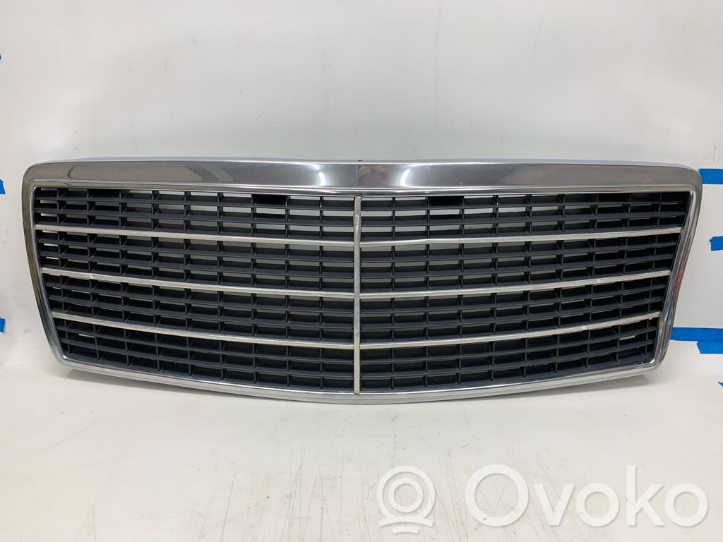 Mercedes-Benz S W140 Atrapa chłodnicy / Grill 